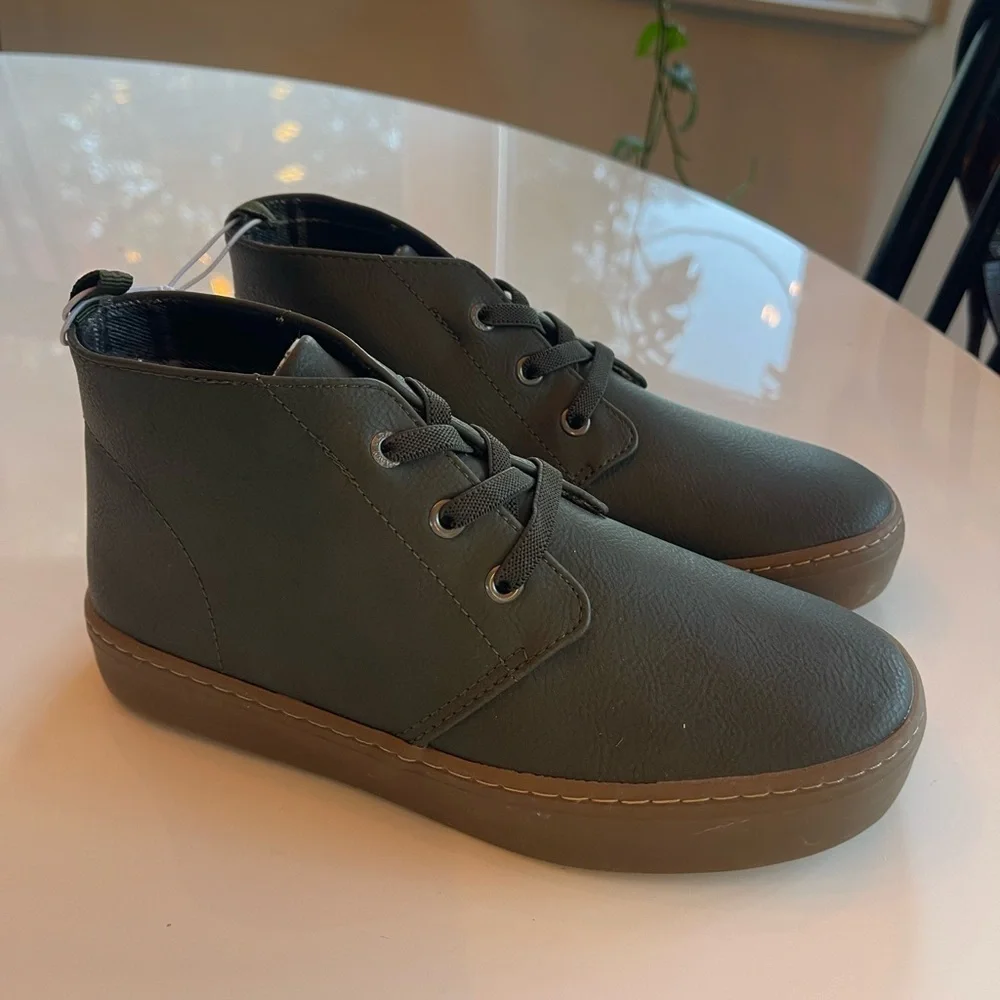Boys Old Navy Slip-On Sneaker Green - 2